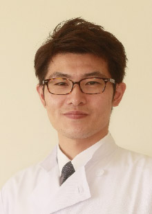 〈医師〉鈴木　隆二（医学博士）
