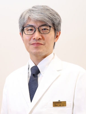〈副院長〉鈴木　隆二（医学博士）／常勤勤務
